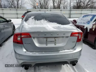 2018 Volvo S60 Dynamic with VIN YV126MFL9J2458491, listed as a Copart auction lot 44911625 with 146,960 mi miles and Clean Title. Bid and sale history available at carsss.com. Image 6.