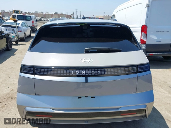 2025 Hyundai Ioniq 5 z VIN 7YAKR4DA0SY007083, wystawiony jako IAAI lot #42359027 z przebiegiem 4 122 mil mil oraz . Historia ofert i sprzedaży dostępna na DreamBid. Obrazek 16.