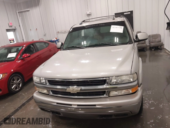 2005 Chevrolet Suburban LT с VIN 1GNFK16Z25J244130, выставлен на аукционе IAAI как лот 41707738 с пробегом 202 735 миль миль и . История ставок и продаж доступна на DreamBid. Изображение 13.
