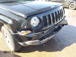 2014 Jeep Patriot Altitude with VIN 1C4NJPBA7ED731400, listed as a IAAI auction lot 41730428 with 118,642 mi miles and . Bid and sale history available at DreamBid. Image 6.