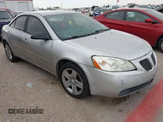 2007 Pontiac G6 with VIN 1G2ZG58B574248144, listed as a IAAI auction lot 42014849 with 174,846 mi miles. Bid and sale history available at carsss.com. Image 1.