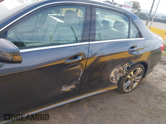 2014 Mercedes-Benz E 350 Sport with VIN WDDHF5KB8EA838247, listed as a IAAI auction lot 41425820 with 92,346 mi miles and . Bid and sale history available at DreamBid. Image 6.
