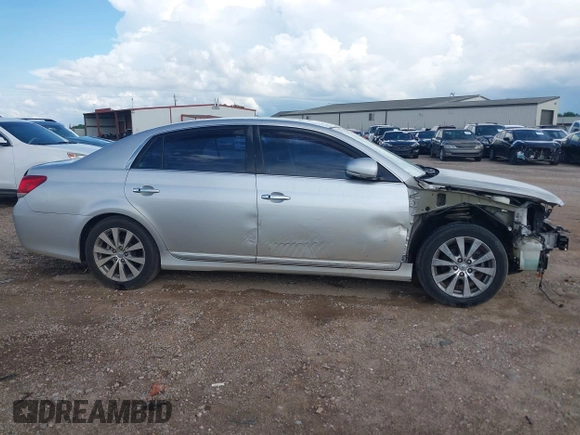2011 Toyota Avalon with VIN 4T1BK3DB2BU403081, listed as a IAAI auction lot 42423865 with 204,371 mi miles and . Bid and sale history available at DreamBid. Image 13.