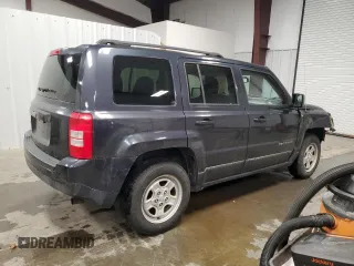 2016 Jeep Patriot Sport with VIN 1C4NJRBB7GD535528, listed as a Copart auction lot 56628325 with 122,278 mi miles and Salvage title. Bid and sale history available at DreamBid. Image 3.