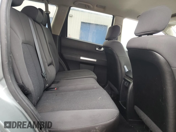 2008 Mitsubishi Endeavor LS z VIN 4A4MN21S08E027186, wystawiony jako Copart lot #45693545 z przebiegiem 168 779 mil mil oraz Szkoda całkowita • Salvage title. Historia ofert i sprzedaży dostępna na DreamBid. Obrazek 11.