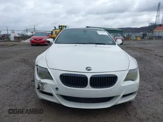 2007 BMW 6 Series M6 with VIN WBSEH93517CY23824, listed as a IAAI auction lot 41908992 with 117,695 mi miles. Bid and sale history available at carsss.com. Image 12.