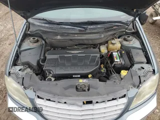 2005 Chrysler Pacifica Touring z VIN 2C4GM68455R572787, wystawiony jako Copart lot #54527005 z przebiegiem 78 176 mil mil oraz Szkoda całkowita • Salvage title. Historia ofert i sprzedaży dostępna na DreamBid. Obrazek 12.