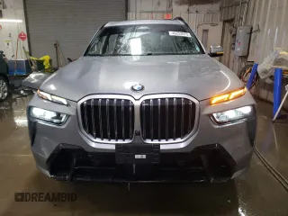 2024 BMW X7 xDrive40i with VIN 5UX23EM08R9U17736, listed as a Copart auction lot 46253975 with 29,668 mi miles and Salvage Title. Bid and sale history available at carsss.com. Image 5.