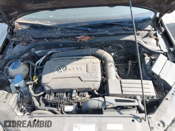 2014 Volkswagen Jetta SE with VIN 3VWD17AJ7EM385606, listed as a IAAI auction lot 42575046 with 86,889 mi miles and . Bid and sale history available at DreamBid. Image 10.