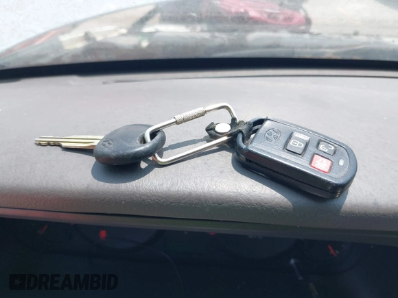 2006 Hyundai Elantra GLS z VIN KMHDN46D46U247104, wystawiony jako IAAI lot #42407301 z przebiegiem 173 772 mil mil oraz . Historia ofert i sprzedaży dostępna na DreamBid. Obrazek 11.