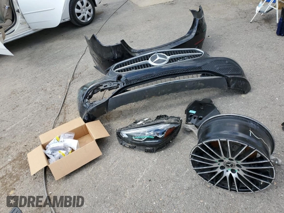 2022 Mercedes-Benz C 300 with VIN W1KAF4GB2NR050618, listed as a Copart auction lot 52556855 with 78,281 mi miles and Salvage title. Bid and sale history available at DreamBid. Image 12.