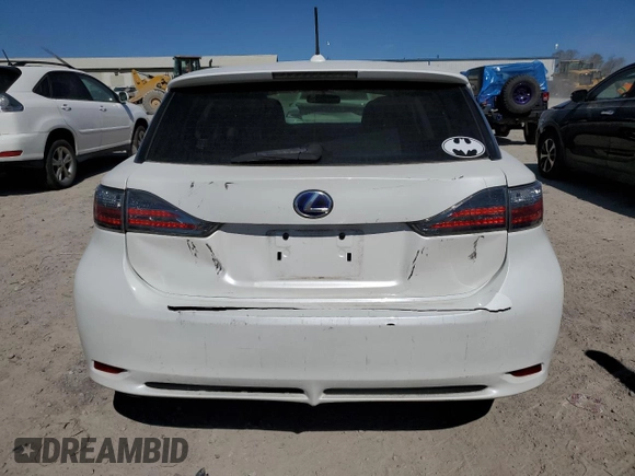 2012 Lexus CT 200h z VIN JTHKD5BHXC2073056, wystawiony jako Copart lot #48620684 z przebiegiem 106 505 mil mil oraz Szkoda całkowita • Salvage title. Historia ofert i sprzedaży dostępna na DreamBid. Obrazek 6.