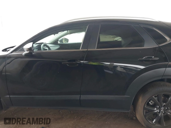 2025 Mazda CX-30 S Select Sport with VIN 3MVDMBBM3SM773819, listed as a IAAI auction lot 41584030 with 5,088 mi miles and . Bid and sale history available at DreamBid. Image 14.