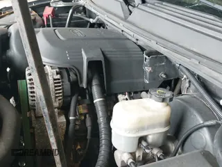 2011 Cadillac Escalade Premium с VIN 1GYS4CEF7BR163765, выставлен на аукционе IAAI как лот 43037236 с пробегом 223 335 миль миль и . История ставок и продаж доступна на DreamBid. Изображение 19.