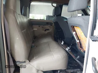 2003 Chevrolet Avalanche with VIN 3GNEC13T43G298570, listed as a IAAI auction lot 42227822 with 241,868 mi miles and . Bid and sale history available at DreamBid. Image 8.