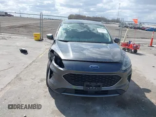 2020 Ford Escape SE with VIN 1FMCU9G66LUA77223, listed as a IAAI auction lot 42040652 with 85,589 mi miles and . Bid and sale history available at DreamBid. Image 6.
