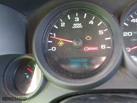 2011 Chevrolet Silverado 1500 LS with VIN 3GCPKREAXBG351026, listed as a IAAI auction lot 41682364 with 137,051 mi miles. Bid and sale history available at carsss.com. Image 15.