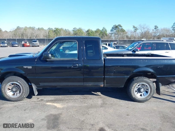 1999 Ford Ranger XL with VIN 1FTYR14X6XTA83979, listed as a IAAI auction lot 41355593 with 201,284 mi miles. Bid and sale history available at carsss.com. Image 14.