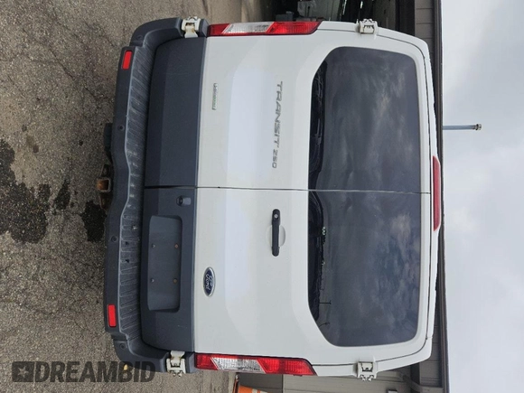 2018 Ford Transit z VIN 1FTYR1YG9JKA80761, wystawiony jako IAAI lot #42859226 z przebiegiem 132 605 mil mil oraz . Historia ofert i sprzedaży dostępna na DreamBid. Obrazek 26.