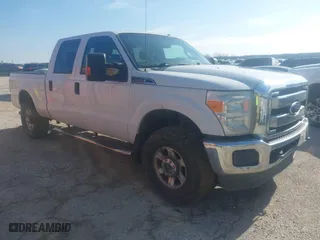 2014 Ford Super Duty F-250 SRW XL with VIN 1FT7W2B69EEB43193, listed as a IAAI auction lot 41463083 with 330,282 mi miles. Bid and sale history available at carsss.com. Image 1.