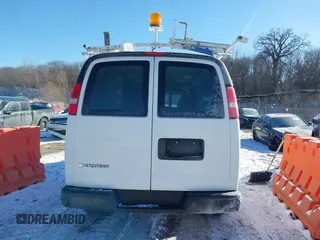 2019 Chevrolet Express Cargo Van with VIN 1GCWGAFP2K1165836, listed as a IAAI auction lot 41413698 with 139,469 mi miles. Bid and sale history available at carsss.com. Image 16.