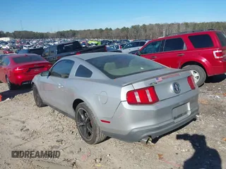2011 Ford Mustang V6 with VIN 1ZVBP8AM0B5105676, listed as a IAAI auction lot 41110716 with 177,624 mi miles and . Bid and sale history available at carsss.com. Image 3.