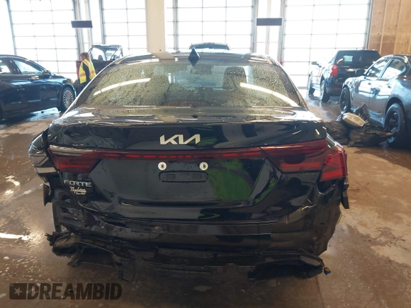 2022 Kia Forte LXS with VIN 3KPF24AD5NE484890, listed as a IAAI auction lot 41006516 with 39,213 mi miles and . Bid and sale history available at DreamBid. Image 16.
