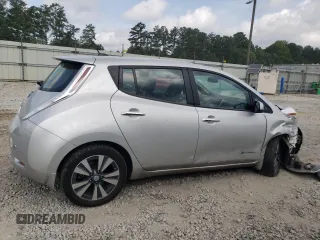 2015 Nissan LEAF SV with VIN 1N4AZ0CP3FC320333, listed as a Copart auction lot 62430113 with 54,127 mi miles. Bid and sale history available at carsss.com. Image 3.