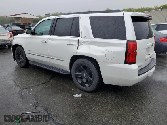 2017 Chevrolet Tahoe LT z VIN 1GNSKBKC5HR306034, wystawiony jako Copart lot #55788245 z przebiegiem 87 726 mil mil oraz Szkoda całkowita • Salvage title. Historia ofert i sprzedaży dostępna na DreamBid. Obrazek 2.