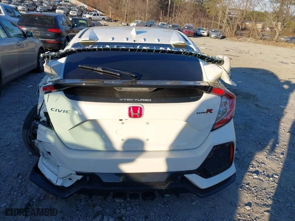 2018 Honda Civic Type R Touring with VIN SHHFK8G78JU202981, listed as a IAAI auction lot 41172035 with 10,178 mi miles. Bid and sale history available at carsss.com. Image 16.