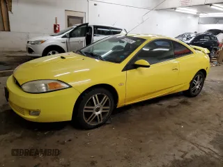 2001 Mercury Cougar z VIN 1ZWFT61L015617389, wystawiony jako Copart lot #61032025 z przebiegiem 130 581 mil mil oraz Czysty tytuł • Clean title. Historia ofert i sprzedaży dostępna na DreamBid. Obrazek 1.