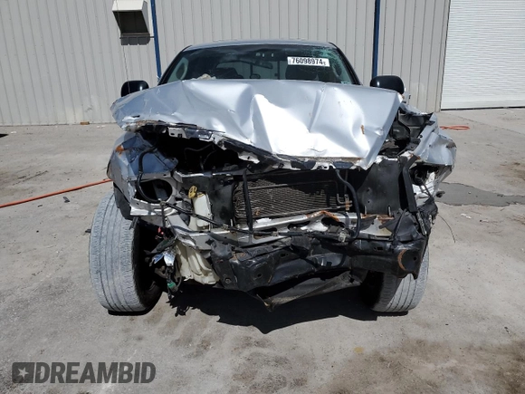 2007 Dodge Dakota SLT with VIN 1D7HE48J17S259061, listed as a Copart auction lot 76098974 with Not Provided miles and Non Repairable. Bid and sale history available at DreamBid. Image 5.