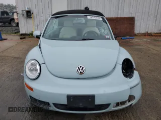 2010 Volkswagen Beetle with VIN 3VWRG3AL7AM006001, listed as a Copart auction lot 56973285 with Not provided miles and Salvage title. Bid and sale history available at DreamBid. Image 5.