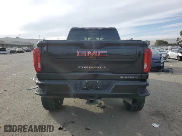 2020 GMC Sierra 3500HD Denali z VIN 1GT49WEY8LF341558, wystawiony jako Copart lot #42609425 z przebiegiem 70 658 mil mil oraz Szkoda całkowita • Salvage title. Historia ofert i sprzedaży dostępna na DreamBid. Obrazek 6.