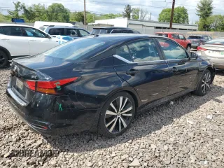 2022 Nissan Altima SR with VIN 1N4BL4CV0NN414555, listed as a Copart auction lot 53052805 with 38,050 mi miles and Salvage Title. Bid and sale history available at DreamBid. Image 3.