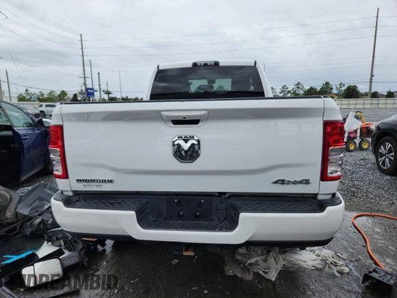 2019 Ram 2500 Big Horn with VIN 3C6UR5DJ0KG697358, listed as a Copart auction lot 62675875 with 98,653 mi miles and Salvage title. Bid and sale history available at DreamBid. Image 6.