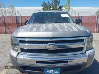 2009 Chevrolet Silverado 1500 with VIN 2GCEC290691114694, listed as a IAAI auction lot 41857504 with 188,705 mi miles and . Bid and sale history available at DreamBid. Image 12.