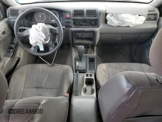 2004 Isuzu Rodeo S z VIN 4S2CK58W644300660, wystawiony jako Copart lot #54633785 z przebiegiem 375 845 mil mil oraz Szkoda całkowita • Salvage title. Historia ofert i sprzedaży dostępna na DreamBid. Obrazek 8.