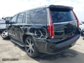 2015 Cadillac Escalade Luxury with VIN 1GYS3MKJ6FR747131, listed as a IAAI auction lot 41820427 with 49,956 mi miles. Bid and sale history available at carsss.com. Image 3.