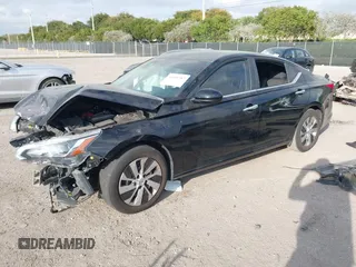 2020 Nissan Altima S with VIN 1N4BL4BV7LC198648, listed as a IAAI auction lot 41581583 with 83,794 mi miles and . Bid and sale history available at DreamBid. Image 2.