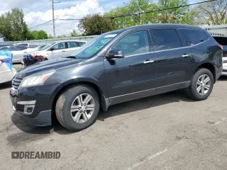 2015 Chevrolet Traverse LT z VIN 1GNKVHKD8FJ243719, wystawiony jako Copart lot #55329175 z przebiegiem 75 933 mil mil oraz Szkoda całkowita • Salvage title. Historia ofert i sprzedaży dostępna na DreamBid. Obrazek 1.