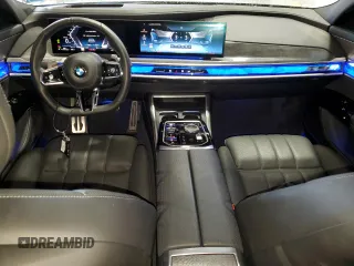 2024 BMW 7 Series 740i xDrive with VIN WBA33EH0XRCR44631, listed as a Copart auction lot 68578734 with 12,469 mi miles and Clean Title. Bid and sale history available at carsss.com. Image 8.