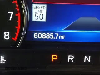 2022 Ford Explorer Timberline z VIN 1FMSK8JH1NGA67738, wystawiony jako IAAI lot #42074731 z przebiegiem 60 885 mil mil oraz . Historia ofert i sprzedaży dostępna na DreamBid. Obrazek 15.