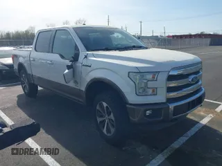 2015 Ford F-150 XLT with VIN 1FTEW1EGXFFB56438, listed as a IAAI auction lot 41902217 with 200,823 mi miles. Bid and sale history available at carsss.com. Image 1.