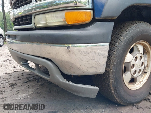 2002 Chevrolet Suburban LT with VIN 1GNFK16Z62J127727, listed as a IAAI auction lot 42367170 with 253,958 mi miles and . Bid and sale history available at DreamBid. Image 6.