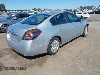 2009 Nissan Altima S with VIN 1N4AL21E39N477996, listed as a IAAI auction lot 41809042 with 147,644 mi miles and . Bid and sale history available at DreamBid. Image 4.