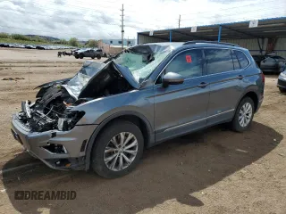 2018 Volkswagen Tiguan SEL z VIN 3VV3B7AX2JM082731, wystawiony jako Copart lot #55837465 z przebiegiem Nie podano mil oraz Nie do naprawy • Non repairable. Historia ofert i sprzedaży dostępna na DreamBid. Obrazek 1.