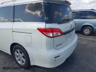 2015 Nissan Quest SL with VIN JN8AE2KP2F9131175, listed as a IAAI auction lot 41532228 with 255,053 mi miles. Bid and sale history available at carsss.com. Image 17.
