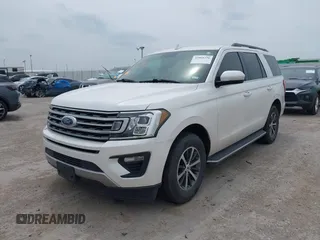 2018 Ford Expedition XLT with VIN 1FMJU1HT8JEA60704, listed as a IAAI auction lot 42068391 with 120,940 mi miles and . Bid and sale history available at DreamBid. Image 17.
