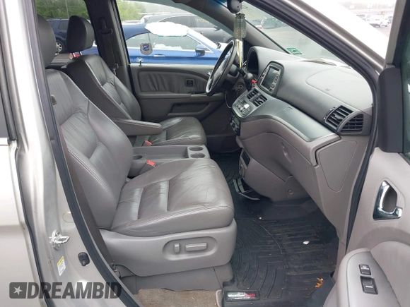 2009 Honda Odyssey Touring with VIN 5FNRL38859B029714, listed as a IAAI auction lot 42266381 with 196,747 mi miles and . Bid and sale history available at DreamBid. Image 5.